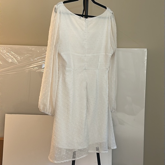 White Swiss Polka Dot Long Sleeve Dress Size XL - Picture 9 of 10